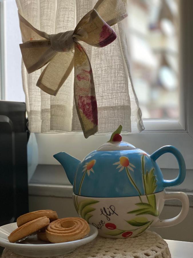 Central Welcoming Apartment In تيرانا المظهر الخارجي الصورة